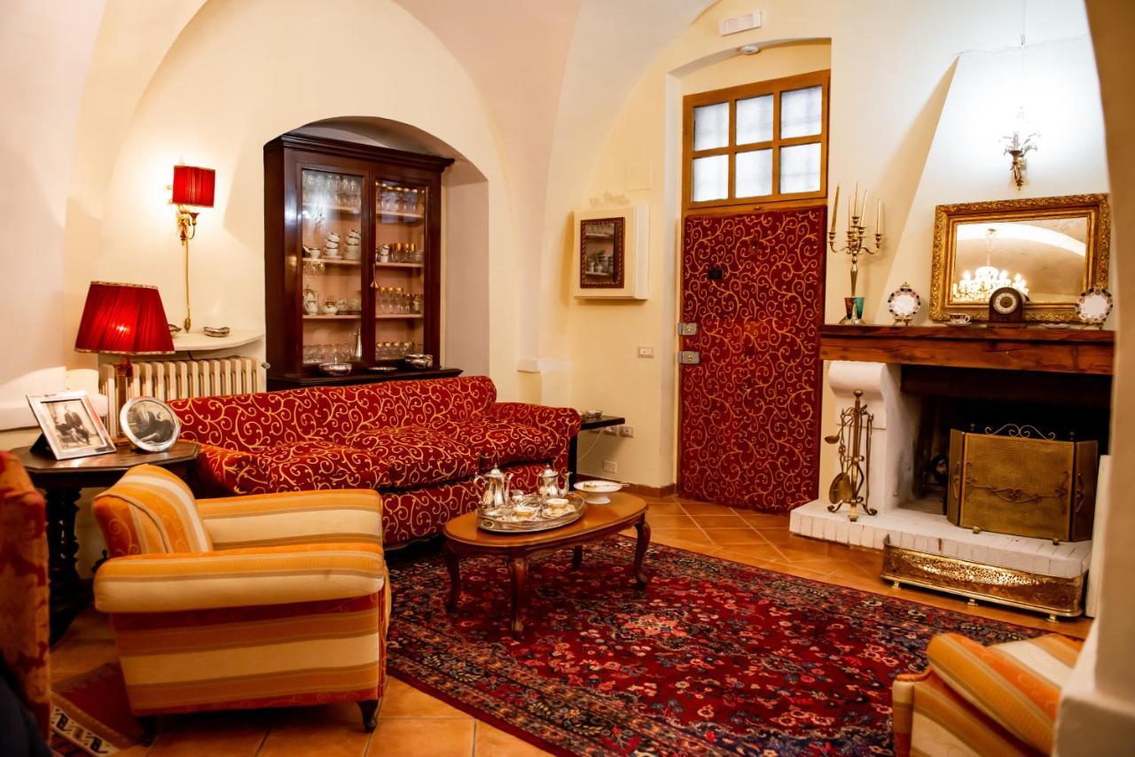 روكّا سان جيوفانّي Casa Isabella B&B المظهر الخارجي الصورة